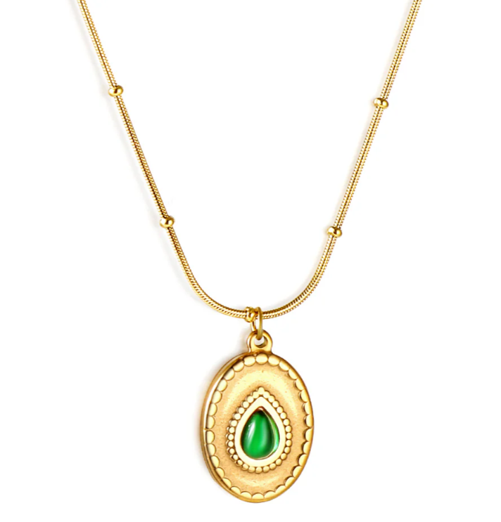 Lama Necklace