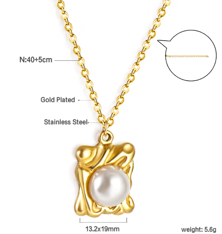 Lulu Necklace